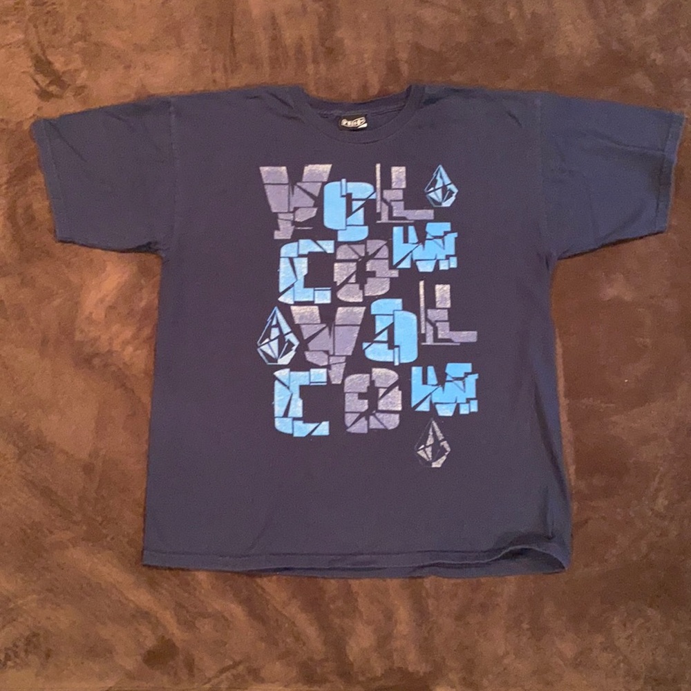 Volcom tshirt